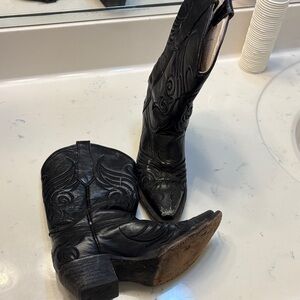 Circle G Black Embroidered Western Heeled Boots